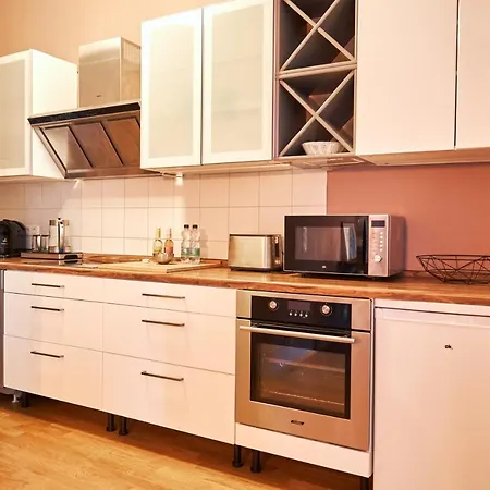 Cityloft - Im Zentrum, Inkl Parkplatz, Netflix, 3-raum Apartamento