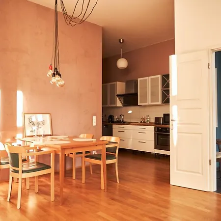 Lejlighed Cityloft - Im Zentrum, Inkl Parkplatz, Netflix, 3-raum