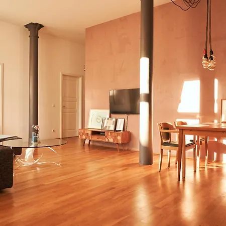 Cityloft - Im Zentrum, Inkl Parkplatz, Netflix, 3-raum * Lipcse