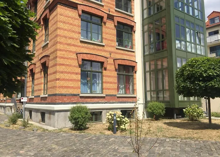 Cityloft - Im Zentrum, Inkl Parkplatz, Netflix, 3-raum *