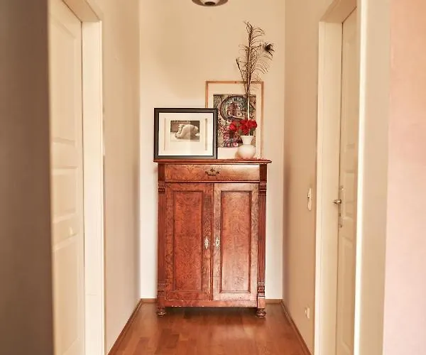 Cityloft - Im Zentrum, Inkl Parkplatz, Netflix, 3-raum *