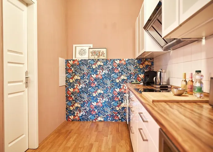 Cityloft - Im Zentrum, Inkl Parkplatz, Netflix, 3-raum *